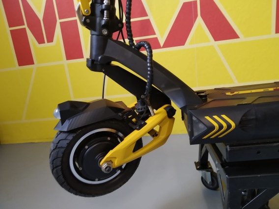 Vsett 10+Super - jazdená 2495 km