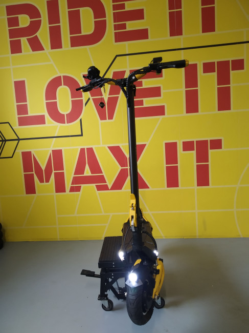 Vsett 10+Super - jazdená 2495 km