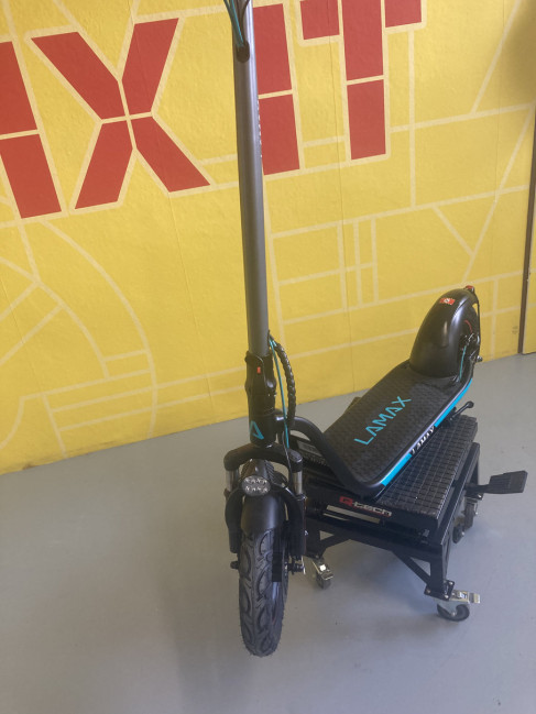 LAMAX eLander SA50 - jazdená 0km