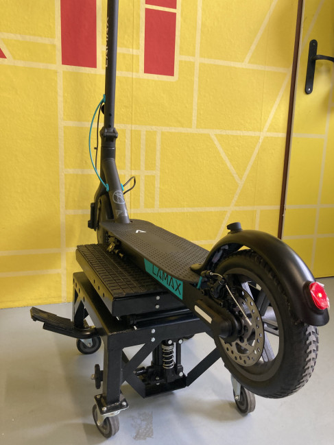LAMAX E-Scooter S7500 Plus - jazdená 22 km
