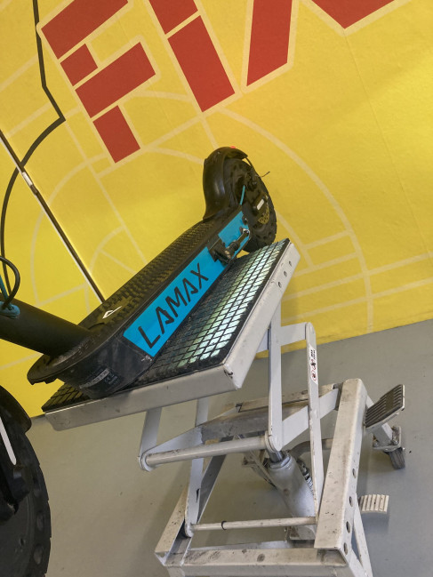 LAMAX E-Scooter S11600 - jazdená 911 km