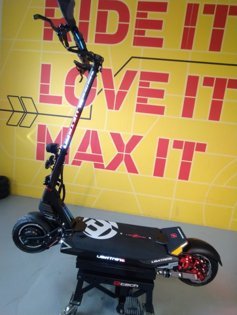 Bluetran lightning - jazdená 44 km